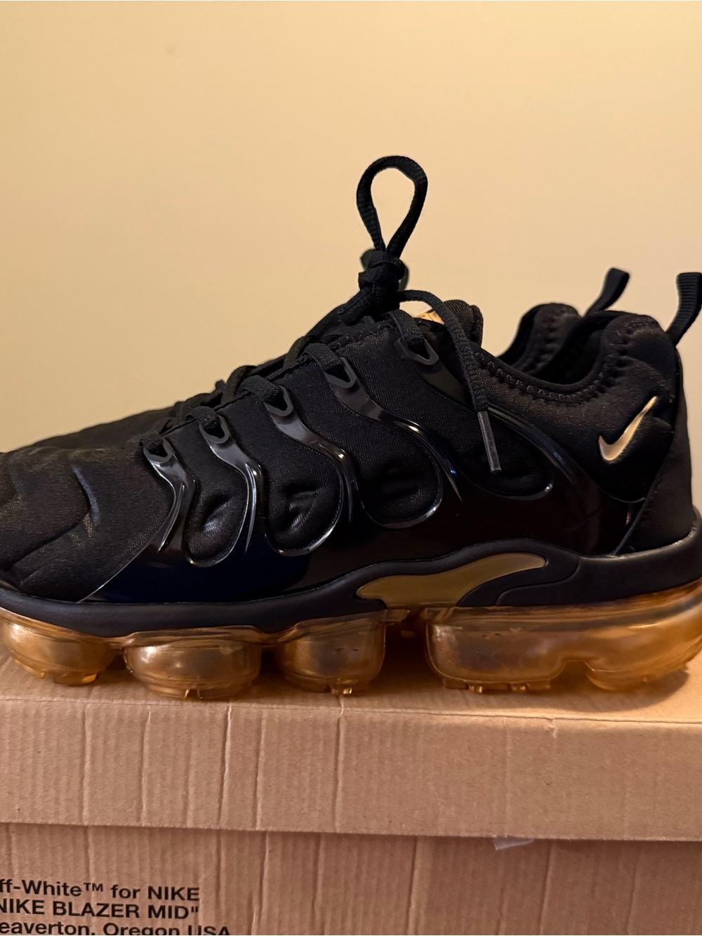 Men’s Nike Air VaporMax Plus in ‘Black Metallic Gold’. Like new worn once.